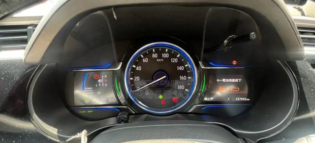 Honda Grace 1.5 Hybrid FWD 2017 Silver