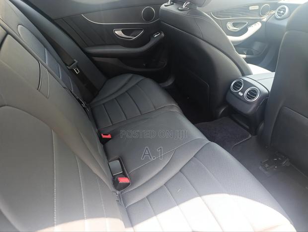 Mercedes-Benz C220 Classic 2018 Silver