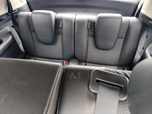 Nissan X-Trail 2.0 Petrol FWD 2019 Black