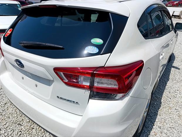 Subaru Impreza 2019 Pearl