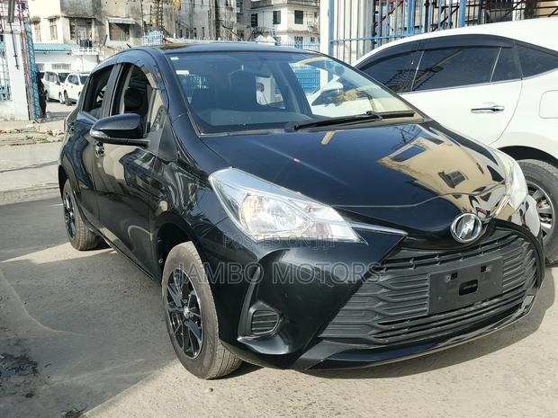 Toyota Vitz 1.3 FWD 5dr 2019 Black
