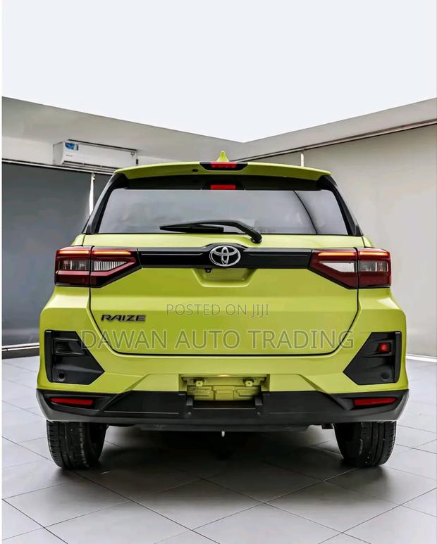 Toyota Raize 2019 Yellow