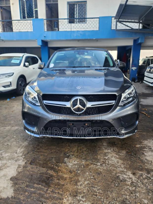 Mercedes-Benz GLE-Class GLE 350d 4MATIC 2019 Gray