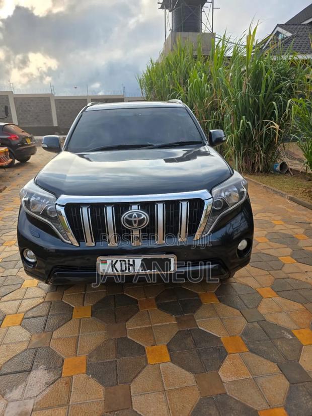 Toyota Land Cruiser Prado 3.0 TD 2013 Black
