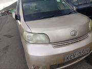 Toyota Porte 2009 Gold for sale
