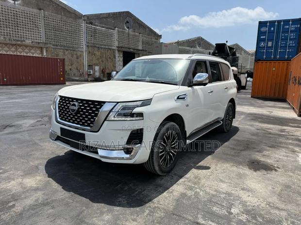 Nissan Patrol 2020 White