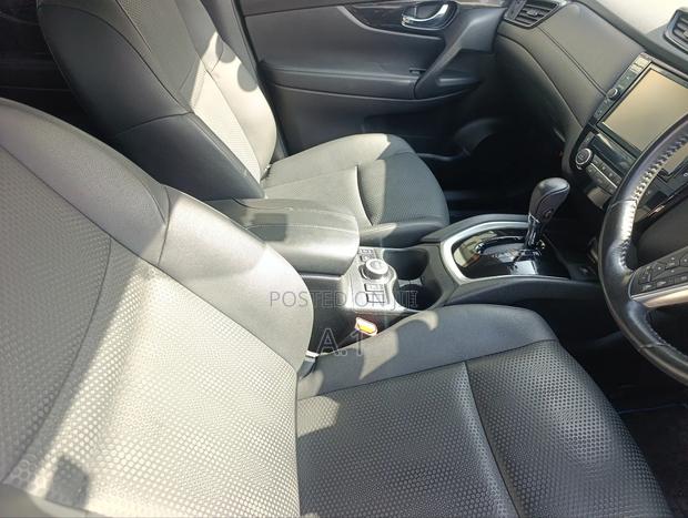 Nissan X-Trail 2.0 Hybrid AWD 2019 Blue
