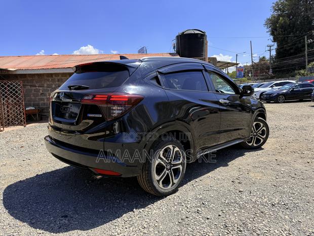 Honda Vezel 2019 Black