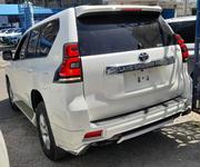 Toyota Land Cruiser Prado 2.7 2019 White for sale