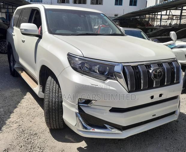 Toyota Land Cruiser Prado 2.7 2019 White