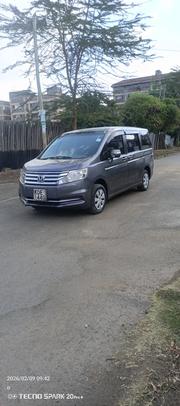 Honda Stepwgn 2014 Gray for sale