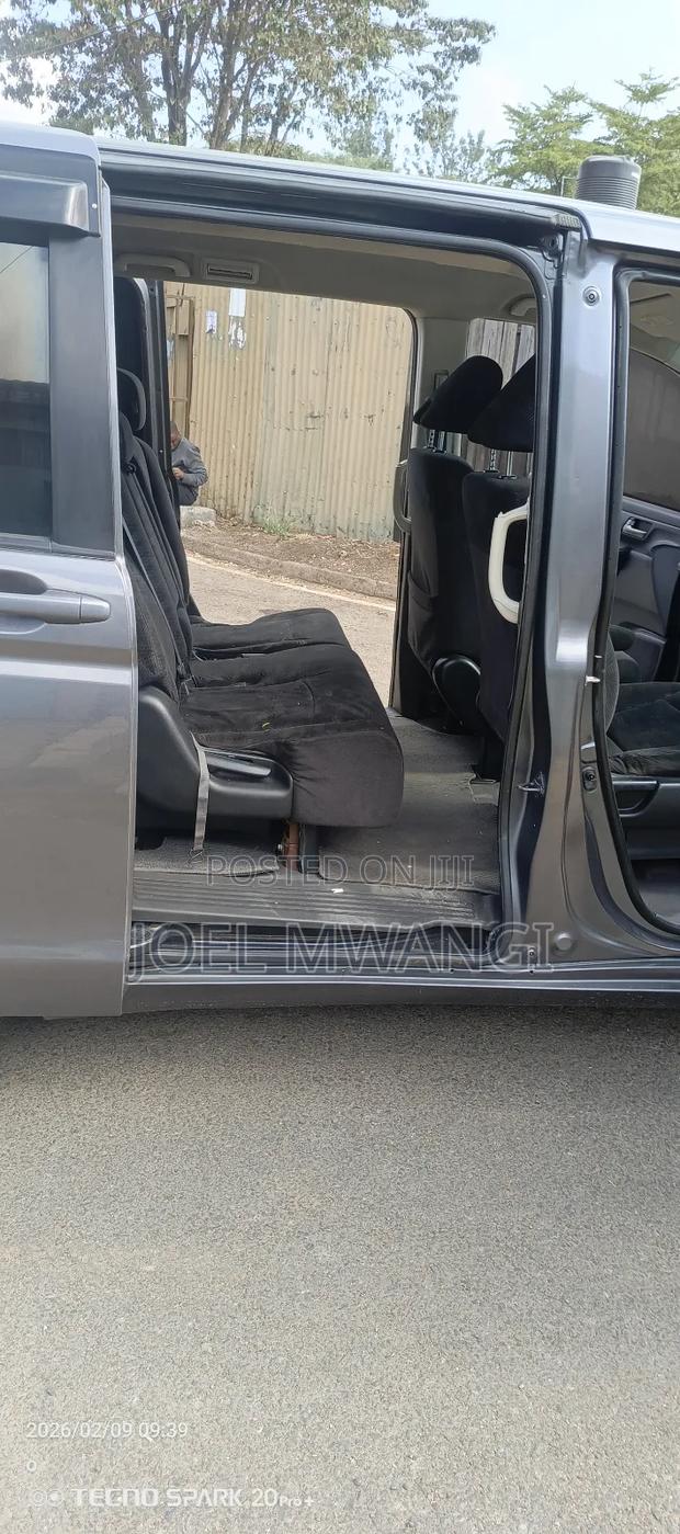 Honda Stepwgn 2014 Gray