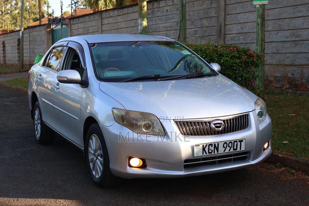 Toyota Axio 2010 Silver