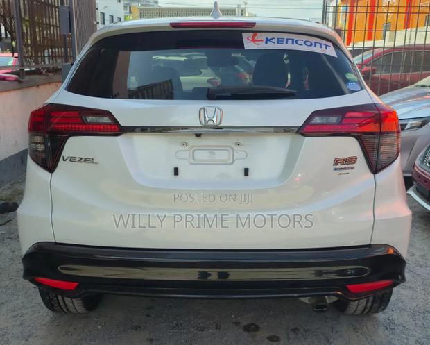 Honda Vezel 1.5 Hybrid 2WD 2019 White