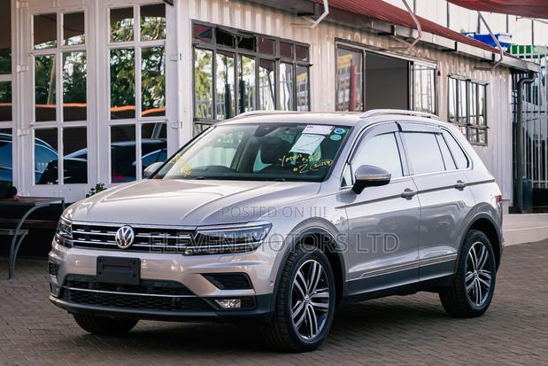 Volkswagen Tiguan 2019 Gray