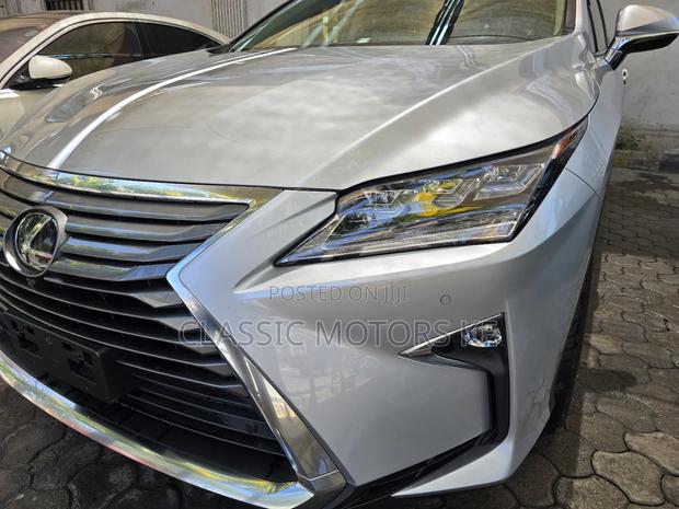 Lexus RX 300 2WD 2019 Silver