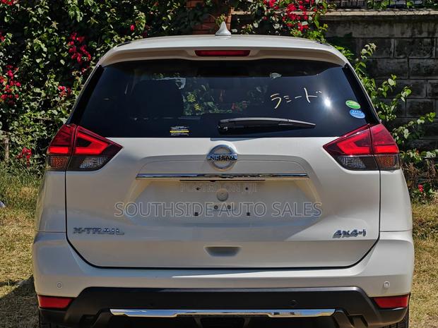 Nissan X-Trail 2.0 Petrol AWD 2019 Pearl