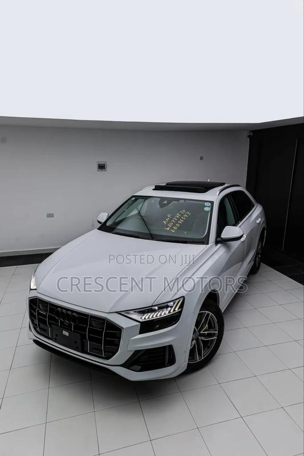 Audi Q8 55 Premium AWD quattro 2020 White