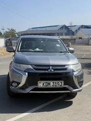 Mitsubishi Outlander 2.0 PHEV AWD 2016 Gray for sale