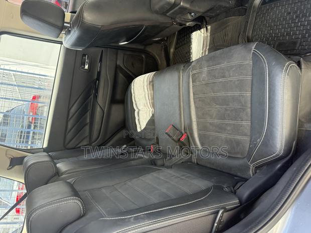 Mitsubishi Outlander 2.0 PHEV AWD 2016 Gray