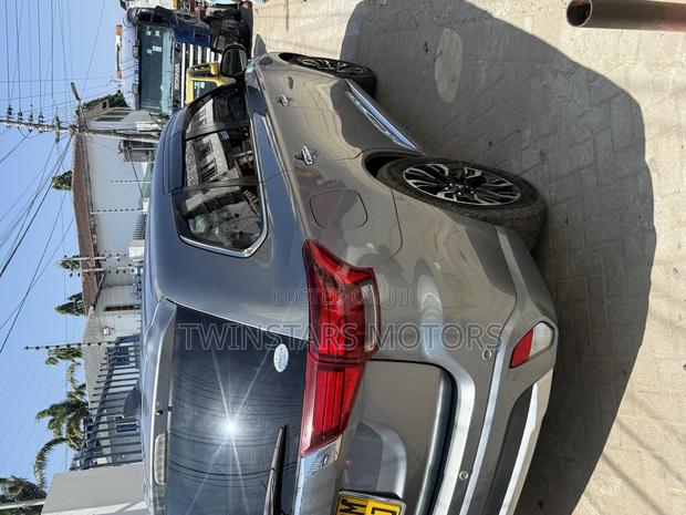 Mitsubishi Outlander 2.0 PHEV AWD 2016 Gray