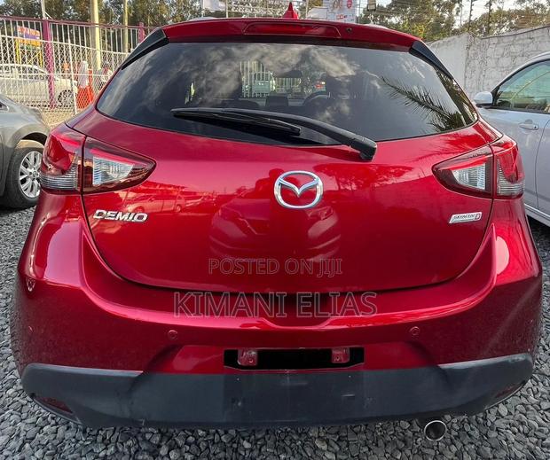 Mazda Demio 2018 Red
