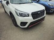 Subaru Forester 2019 White for sale