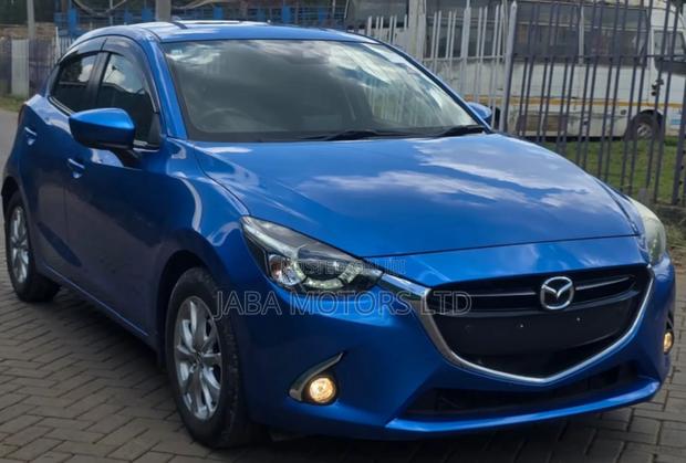 Mazda Demio 2018 Blue