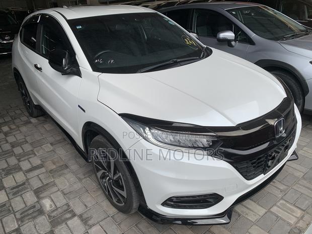 Honda Vezel 1.5 Hybrid 4WD 2018 Pearl