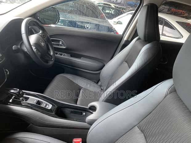 Honda Vezel 1.5 Hybrid 2WD 2018 White