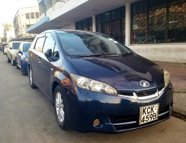 Toyota Wish 2009 Blue