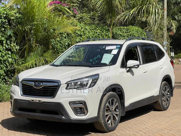 Subaru Forester 2.5i Touring AWD 2018 White