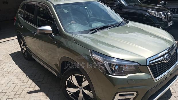 Subaru Forester Premium AWD 2019 Green