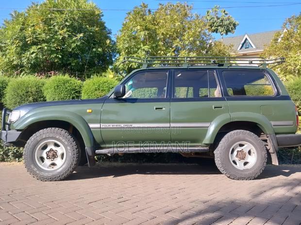Toyota Land Cruiser 1995 Green
