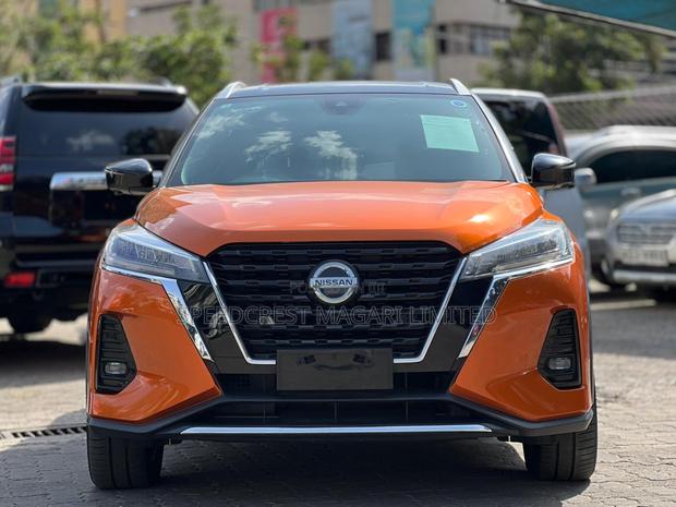 Nissan Kicks S 2020 Orange