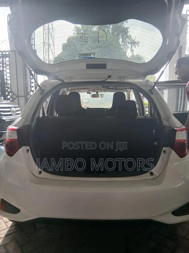 Toyota Vitz 1.0 FWD 5dr 2019 White