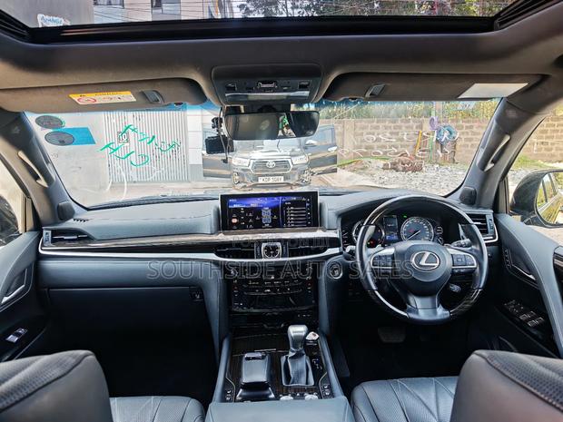 Lexus LX 570 AWD 2019 Matt Black