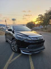 Toyota Harrier 2.0 2018 Black for sale