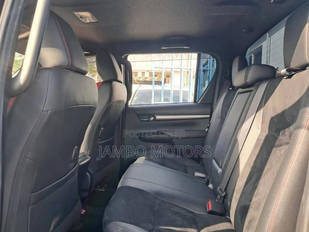 Toyota Hilux Revo Double Cab Deisel 2.8 AWD 2021 Black