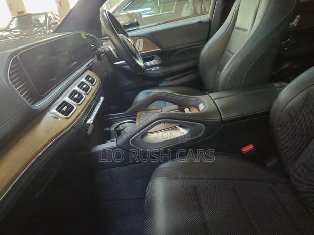 Mercedes-Benz GLE-Class 2021 Blue