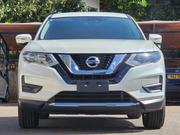 Nissan X-Trail 2.0 Petrol AWD 2018 White for sale