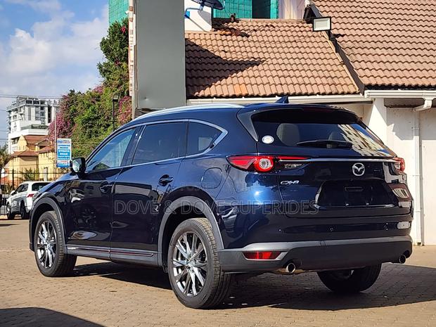 Mazda CX-8 2018 Blue