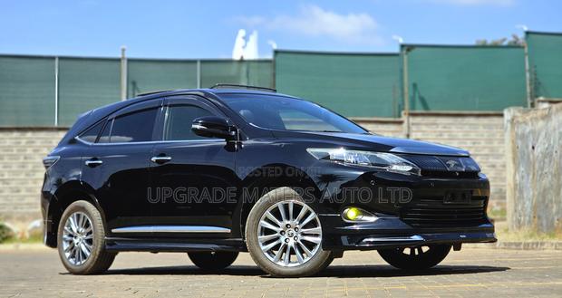 Toyota Harrier 2.0 2016 Black
