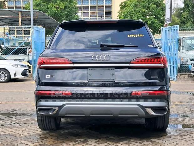 Audi Q7 2019 Black