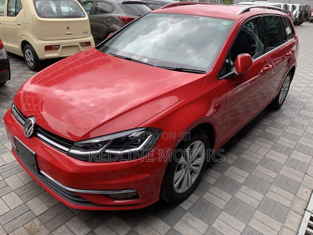 Volkswagen Golf Variant 2018 Red