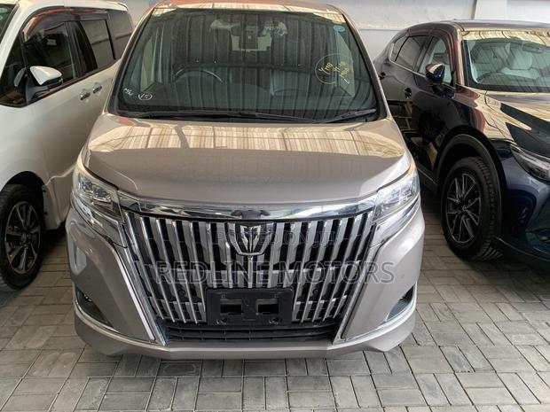 Toyota Esquire 2.0 AWD (7 seater) 2018 Gray