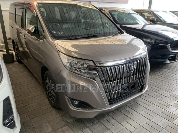 Toyota Esquire 2.0 AWD (7 seater) 2018 Gray
