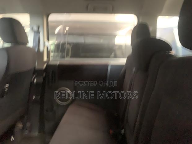 Mitsubishi Delica 2018 Gray