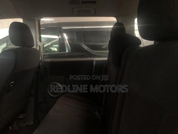 Mitsubishi Delica 2018 Silver