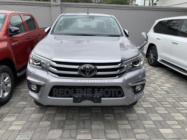 Toyota Hilux Revo Double Cab Deisel 2.4 AWD 2018 Silver